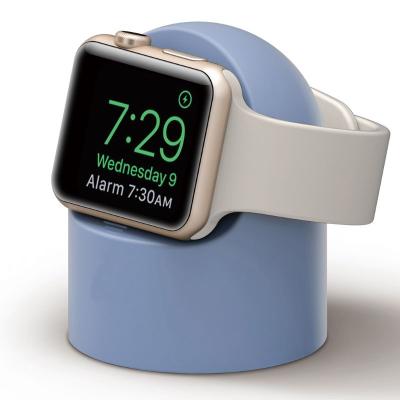 China Protable Silicone Charging Dock Stand For Apple Watch Series 7 6 5 4 3 2 1 Se Charger Stand 45mm 44mm 42mm 41mm 40mm 38mm Desktop Holder for sale