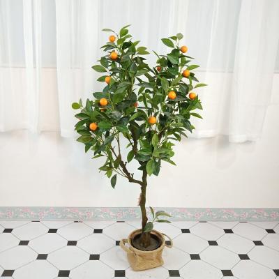 China Hot Selling Eco - Friendly Plants Eco - Friendly Plastic Artificial Decoration Orange Tree for sale