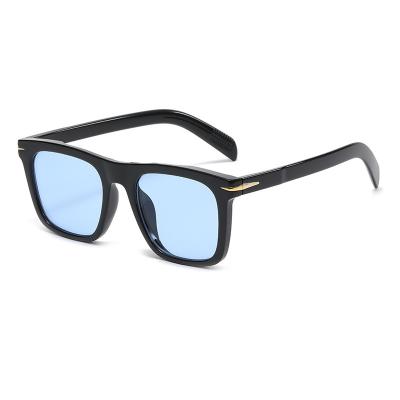 China Fashion Sunglasses Square Block Gradient Blue Light Glass Modern Sunglasses for sale