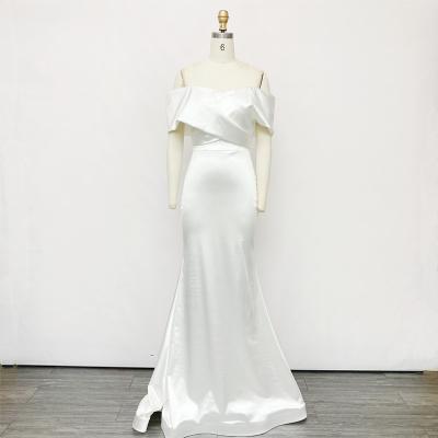 China Anti-Static Modern Fashion Design White Satin Slim Bridal Ball Gown Wedding Dress for sale