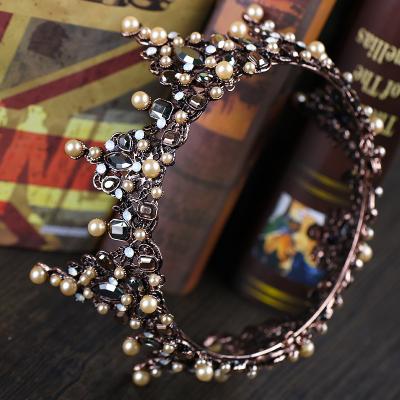 China Vintage Baroque Art Metal Pearl Diamond-Studded Bride Crown Party Crown for sale