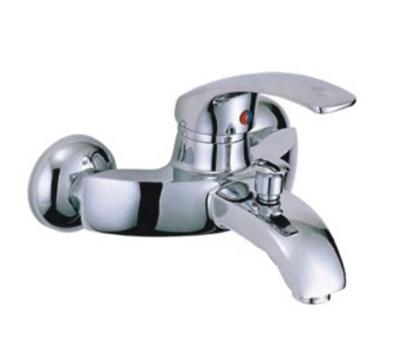 China Metered Faucets Hot/Cold WATER Bathtub Faucets Chrome Factory Wall Mounted NEW DESIGN 2021 Single Shower Tub Faucet For Bathroom for sale