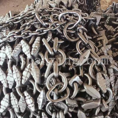 China Acid Resisitant Spring 2022 Most Popular 35/65-33 Tire Protection Chains for sale