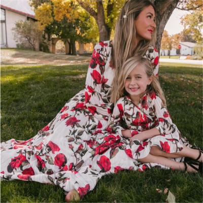 China Breathable Family Clothing Mother Daughter Matching Floral Long Sleeve Dresses Floor Length Maxi Dress For Mommy And Me for sale