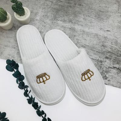 China Narrow Toe Hotel Slipper Custom High End Luxury Washable Eco - Friendly Disposable Slippers for sale