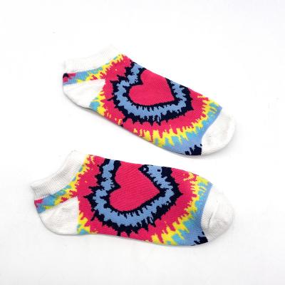 China Hot Selling Fashion Trend Women Breathable Popular Socks Custom Logo Socks For Women for sale