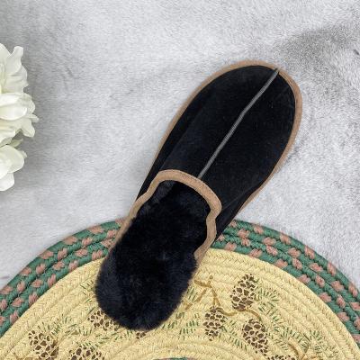 China Fashion Trend OEM Customized Fashion Plush Fluffy Fuzzy Fur Warm Thermal Frosted Leather Warm Home Slippers For Men for sale