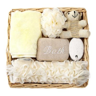 China Premium Quality Beauty And Personal Care Bathing Product Women Spa Kit Custom Shower Bath Spa Gift Set With Towel Pumice Stone Loofah Mesh Sponge for sale