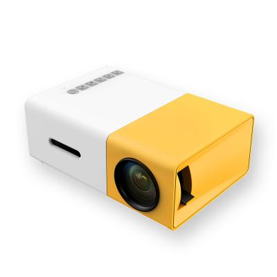 China Fashion Design 2019 mini portable projector YG300 built in battery home cinema projector YG300 for sale