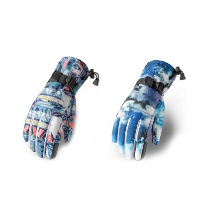 China Fashion Comfortable Gloves For Men Women Outdoor Cold Proof Ski Gloves Riding Heating Gloves for sale