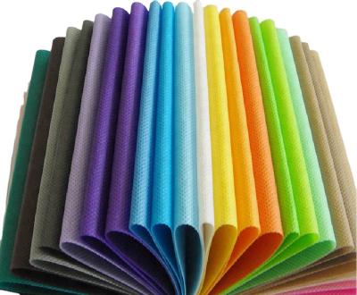 China Waterproof All Colors Polypropylene Fabric 100% PP Spunbonded Nonwoven Fabric Rolls Wholesale for sale