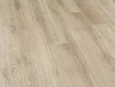 China European Oak Composite Flooring Oak Veneer Flooring Wear Resistance for sale