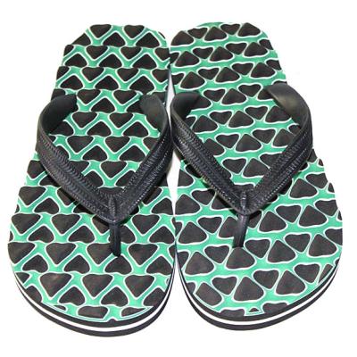 China Light Weight Thicken PVC Non Slip Match Green Black Colors Men Flip Flop Beach Comfortable Custom Flip Flops Wholesale for sale