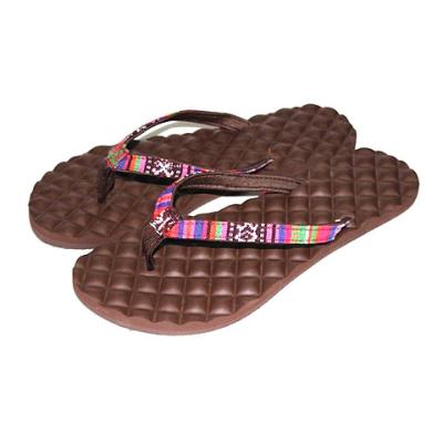 China Factory Direct Sale Chocolate Women's Lightweight Cheap Flip Flops Country Style Shoelace Flat Shoes Flip Flops Slippers for sale