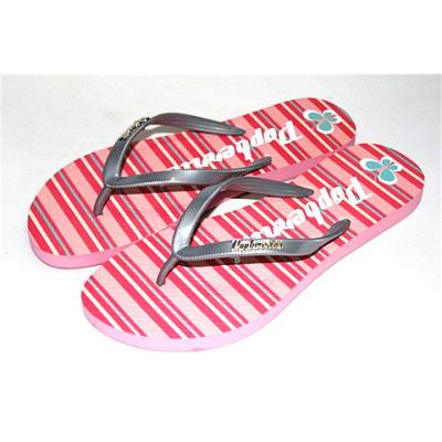 China Competitive Price Pink Light Stripes Flops Summer Flip Flops Wholesale Dresser Flip Flop Nonslip Water Proof for sale