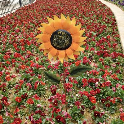 China Custom Rustic Sunflower Garden Yard Decoration Metal Art Sunflower KD Outdoor Stake for sale