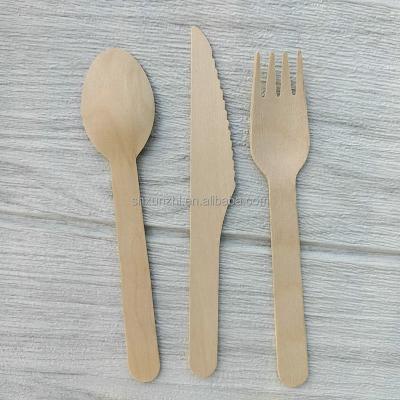 China Eco Friendly Compostable Disposable Wooden Cutlery Set Biodegradable Wooden Tableware for sale