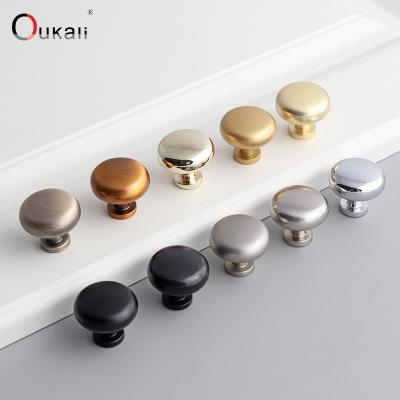 China Modern Oukali Easy Install Furniture Zinc Alloy Hardware Single Hole Modern Dresser Dresser Drawer Metal Handles Knobs for sale