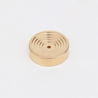 China Suitable for Any Area Maxery 2021 Scale Round Agarwood Incense Stick Incense Dish Creative Japanese-style ABB Brass Multi-hole Incense Holder for sale