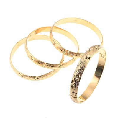 China Fashion 4pcs Ethiopian Popular Dubai Bracelet Gold Color Openable Bangle For Women Jewelry for sale