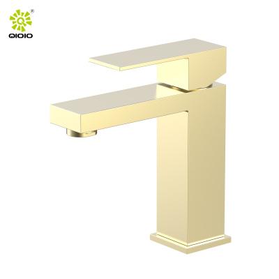 China Hot And Cold Water Factory Supplier 304 SS Bathroom Sink Faucet Deck Mounted Single Handle Hot Water Single Square Wash And Cold Hand Basin Faucet for sale