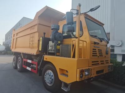 Cina SINOTRUK Tipper Dump Truck resistente LHD con giallo di scheletro ad alta resistenza unilaterale della carrozza in vendita