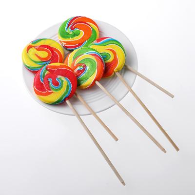 China Full Color Rotating Round Swirl Rainbow Lollipop Candies Sweet for sale