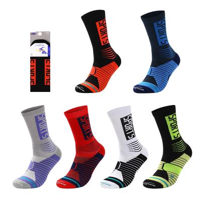 China Breathable Outdoor Basketball Socks Comfortable Man Sport Grip Socks Football Non Slip Sock Professional Practical Sports Anti-slipSocks for sale