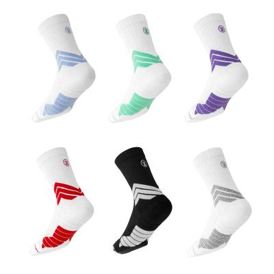 China Breathable Professional Partition Block White Anti-slip Team Sports for Men Women Basketball Socks Breathable for Unisex for sale