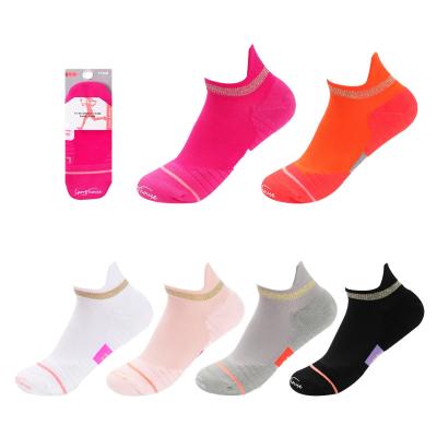 China Breathable Arch Support New Athletic Custom Professional Running Towel Ankle Outdoor Basketball Golf Socks Women Fashion Sports for sale