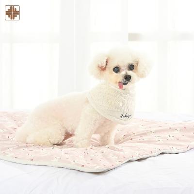 China Simple Viable Dog Logo Pets Scarf For Puppy Cat Pet Bandana Scarfs 2022 Customs for sale