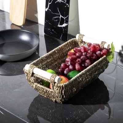 Cina HBK Boat Shape Direct Selling Sustainable Vegetable Plankton Woven Tray Hand - Woven Wicker Storage Baskets With Wooden Handles in vendita