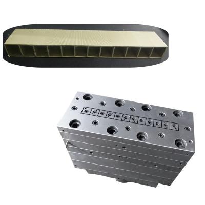 China Cheap Price Good Quality Steel WPC Wall Panel Extrusion Molding for sale