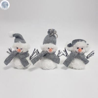 China Christmas Stage Decoration Handmade Indoor Natural Handmade Foam/Nanny 3Asst Fabric Snowman for sale