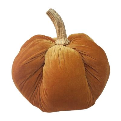 China Handmade Indoor Natural Handmade Christmas Stage Decoration Soft Harvest Cloth Pumpkin for sale