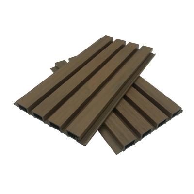 China Customized WPC Fluted Wall Panel Wood Plastic Composite Outdoor Decking Mothproof for sale