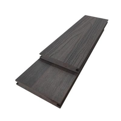 China Outdoor Waterproof Anti Slip Co Extrusion Composite Decking Wood Plastic WPC Crack Resistant for sale