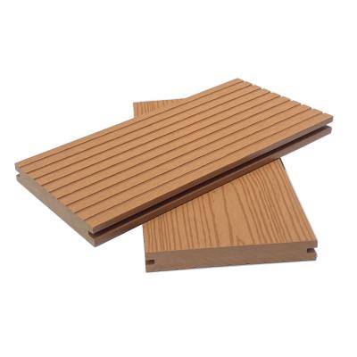 China OEM WPC Decking Outdoor Composite Floating Deck Sustainable Flooring for sale