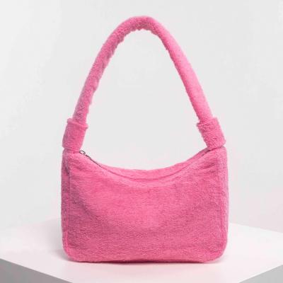 China New Fashion Retro Plush Handbag Women's All-match Furry Causal Soft Hot Pink Simple Wholesale Waterproof Solid Color Mini Armpit Bag for sale