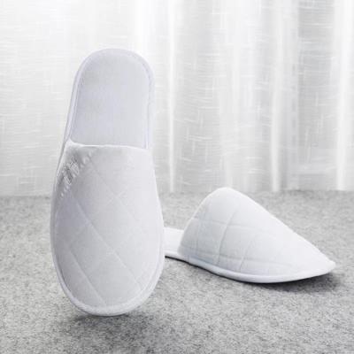 China Recyclable Perfect In New Style Running Amenities Hotel Soft Eco Friendly Slippers Hotel Disposable Slippers for sale