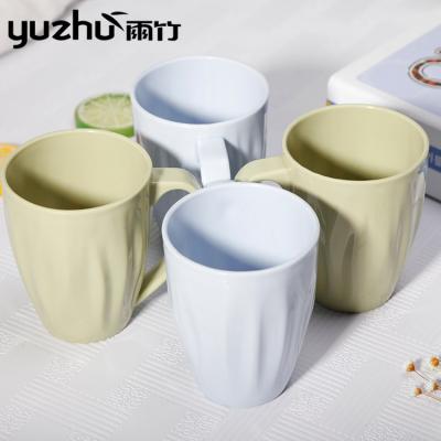 China Sustainable Fashion 340ml Toothbrush Cup With Handle for sale