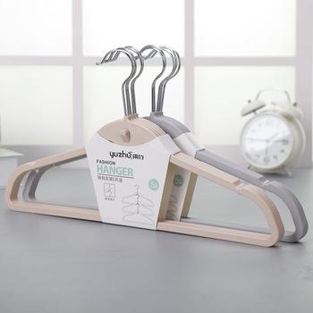 China Morden Deluxe Deluxe Plastic Coat Hanger with Stainless Hook, Set of 5 for sale