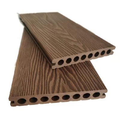 China Hot Selling Traditional Outdoor Wood Texture Waterproof Plastic Wpc Composite Decking for sale