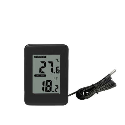 China EWT 8623 Indoor Thermometer with Wired Sensor and Indoor/Outdoor Temperature for sale