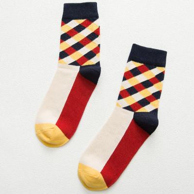 China Fashion Small Quantity Design Men Breathable High Quality Diamond Shaped Custom Happy Socks for sale