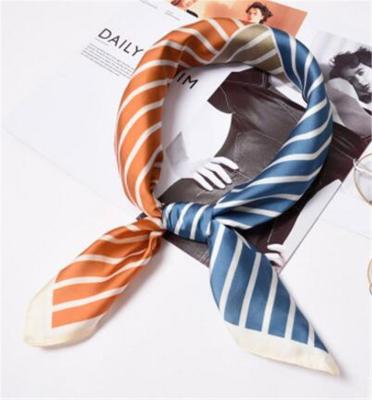 China 2020 Square Silk Like Scarf Women Fashion Printing Satin Neck Scarves Small Square Scarf 27.5