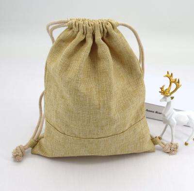 China Custom Made Reusable Natural Simple Eco-friendly Burlap Fabric Drawstring Bags Small Jute Coffee Eco-Friendly Drawstring Bag for sale