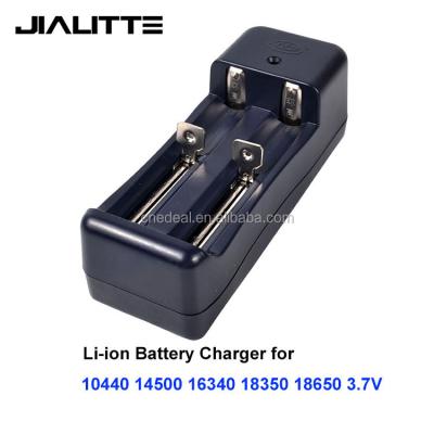 China Universal 3.7V Li-ion Battery Jialitte C007 Lithium Battery US Charger 26650 (Cylindrical and Square) 18650 16340 14500 3.7V Li Ion Battery Charger for sale