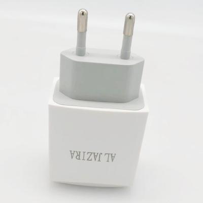 China Mobile Phone Amazon Hot Sale 5V 2.1A Two Usb Wall Charger For Mobile Phone for sale