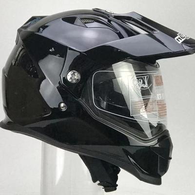 China DOUBLE VISOR Helmets For Motorcyclist Motorcycle Helmets Off Road Helmet for sale